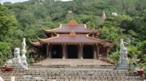 20140630 545800276c64a143934aa92fc60972e5 1404102953 300x168 - Kiến trúc độc đáo của chùa Tịnh xá Linh Quang