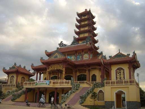 chua long khanh 01 Copy - Kiến trúc độc đáo của Chùa Long Khánh (Bình Định)