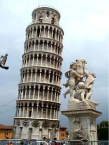 thap nghieng pisa thap nghieng pisa4 225x300 - Kiến trúc độc đáo của Tháp nghiêng Pisa (Ý)