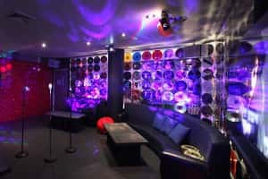 thiet ke noi that quan karaoke phongkaraoke9 300x200 - Thiết kế nội thất qu&aacute;n karaoke tại Ninh Thuận