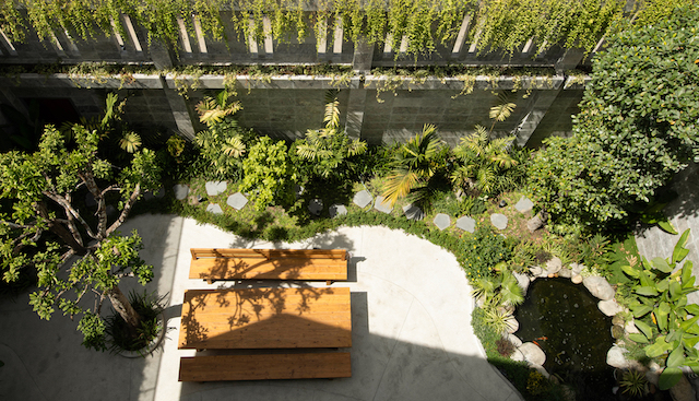 thiet ke biet thu lapetitevilla exterior 01 - The Coral Villa - Vũ điệu thăng hoa của kiến tr&uacute;c | Huni Architectes