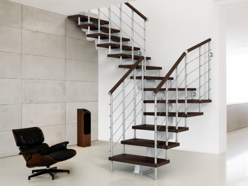 cau thang xuong 2 800x600 - Những điều cần biết về cầu thang xương cá